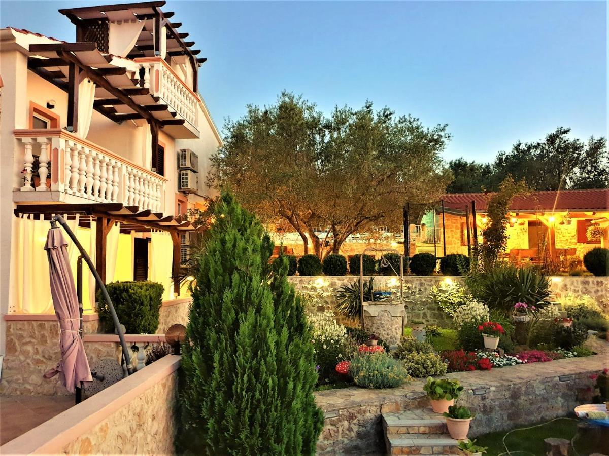 Apartments Katicin Poljana  Εξωτερικό φωτογραφία