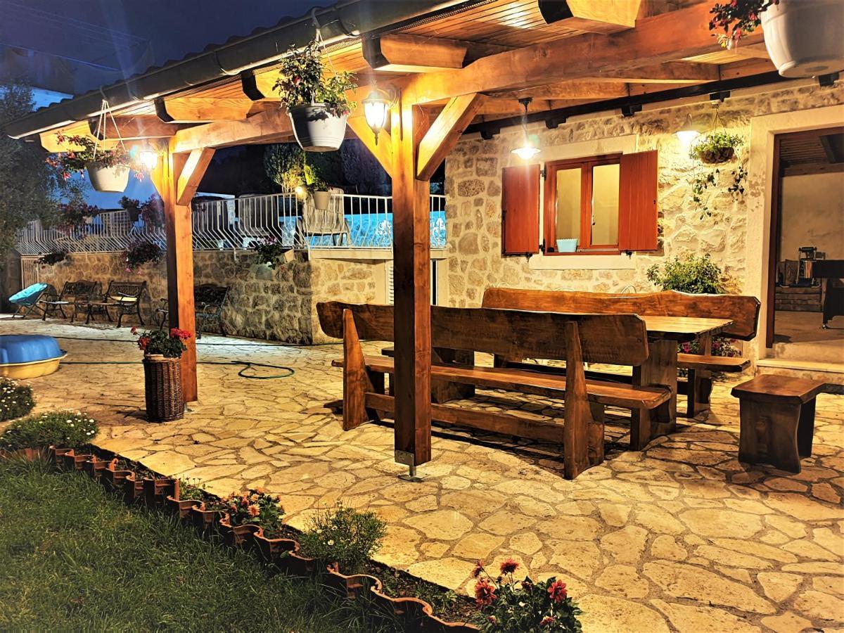 Apartments Katicin Poljana  Εξωτερικό φωτογραφία
